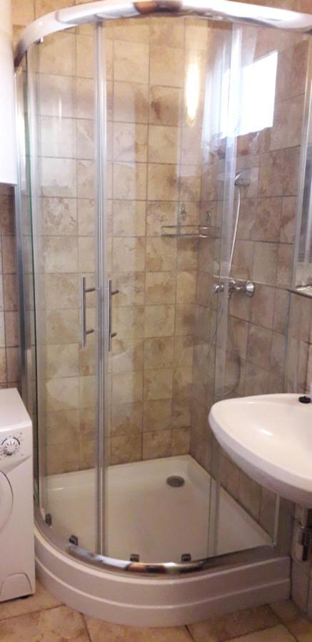Mátyás Madár Vendégház Tard Exterior foto